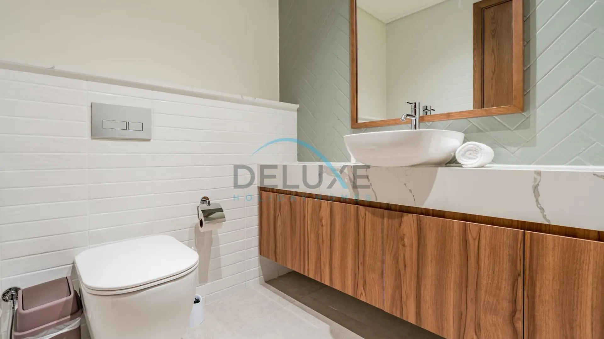 Chic 2Br In Central Park Building 1, Al Wasl By Deluxe Holiday Homes Dubai
