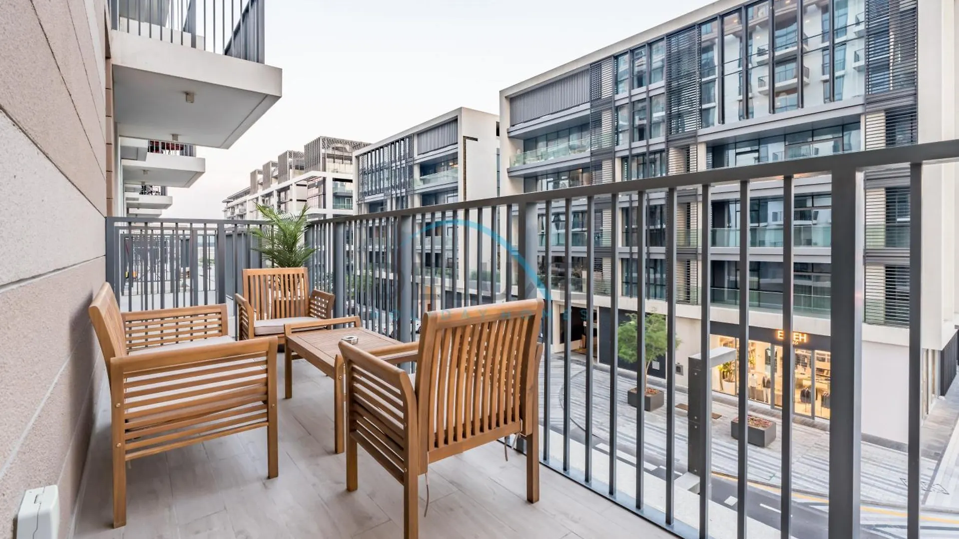 Apartment Chic 2Br In Central Park Building 1, Al Wasl By Deluxe Holiday Homes Dubai